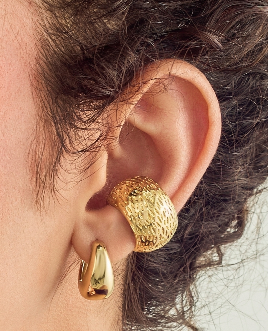 Earcuff