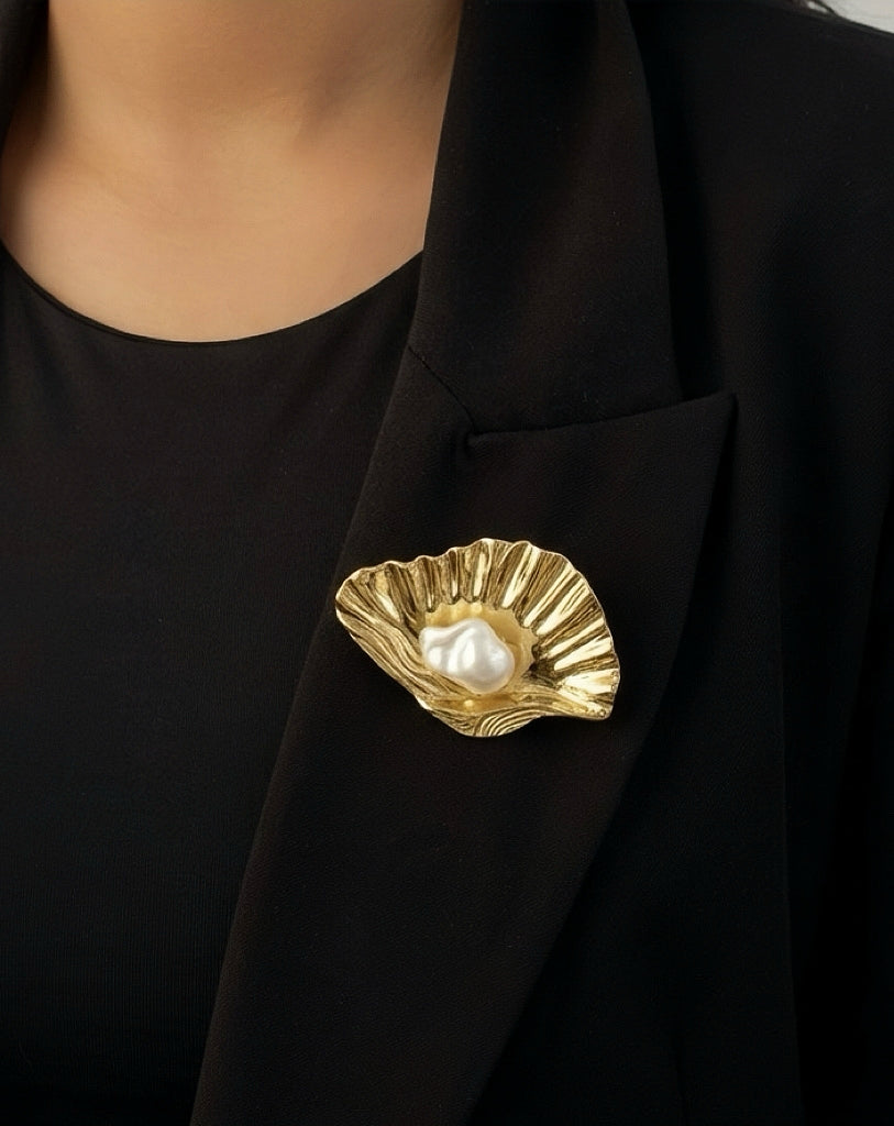 Brooch