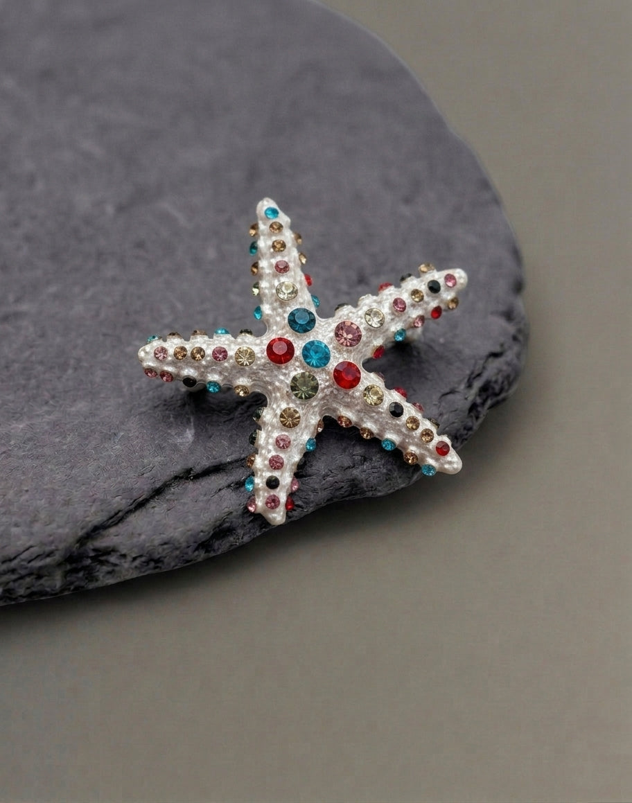 Brooch