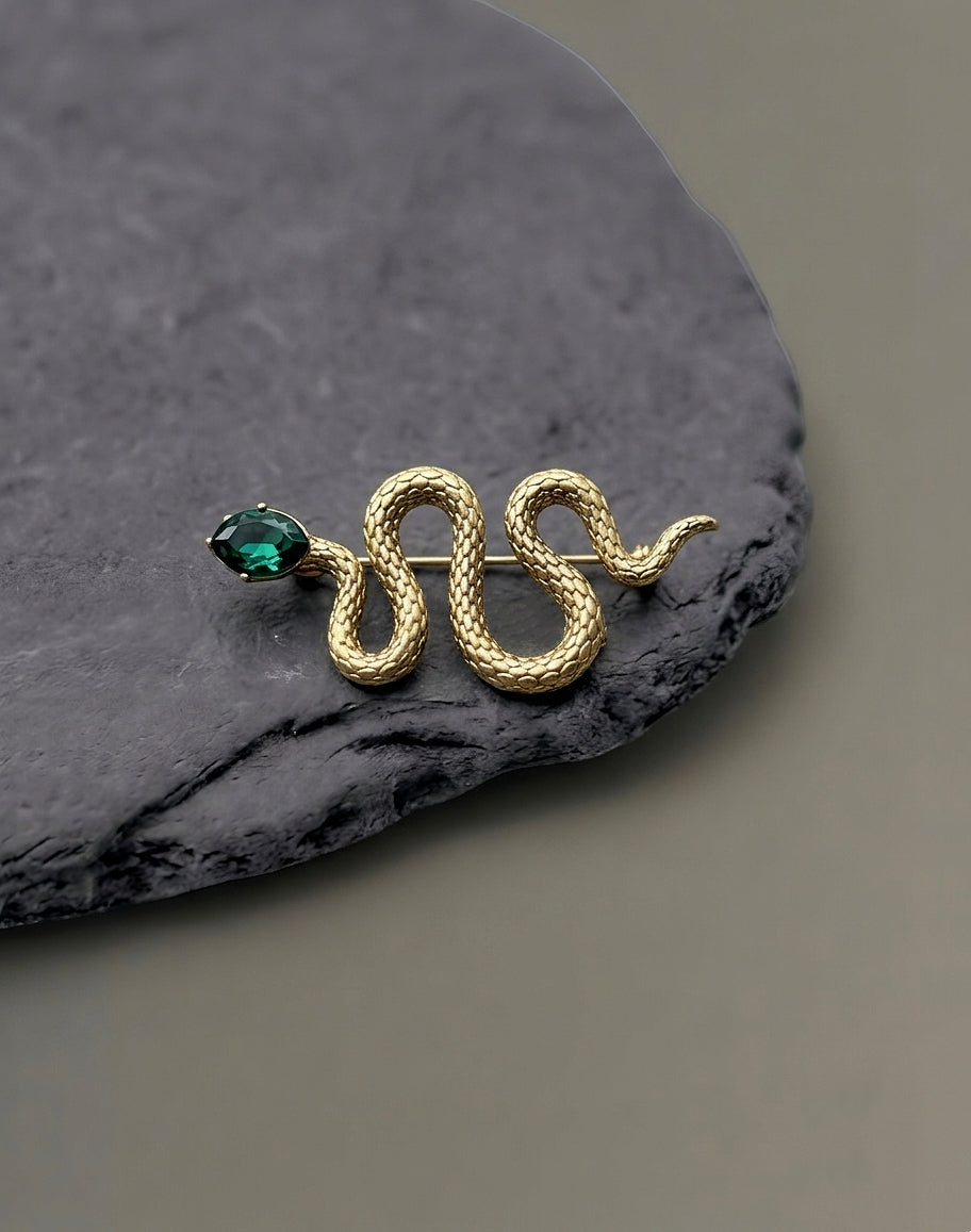 Brooch