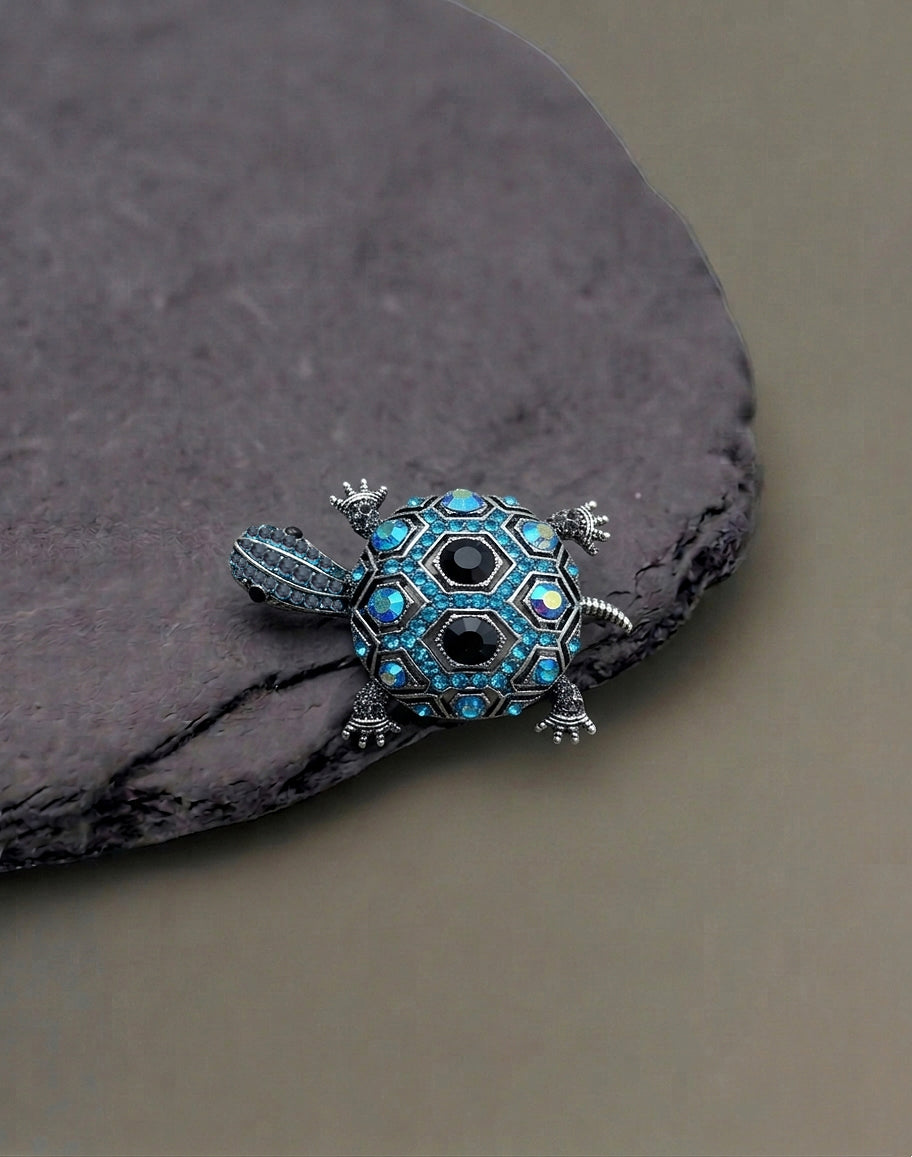 Brooch
