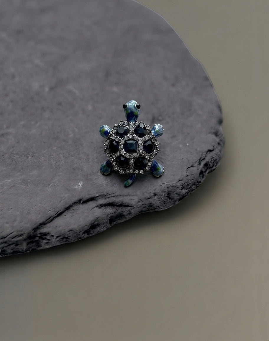 Brooch