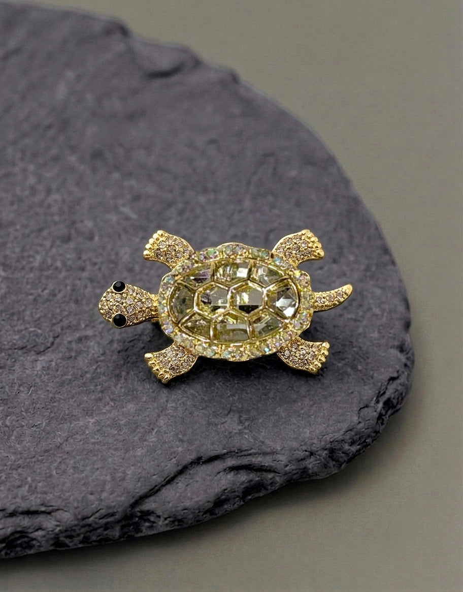Brooch
