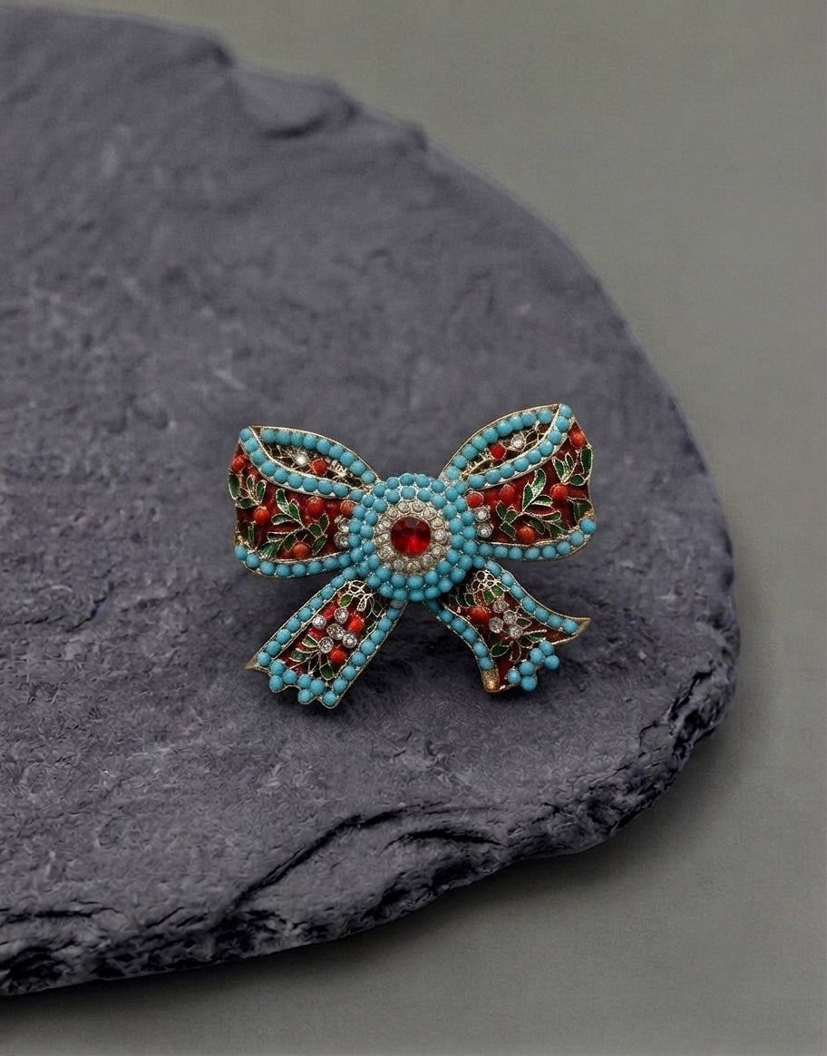 Brooch