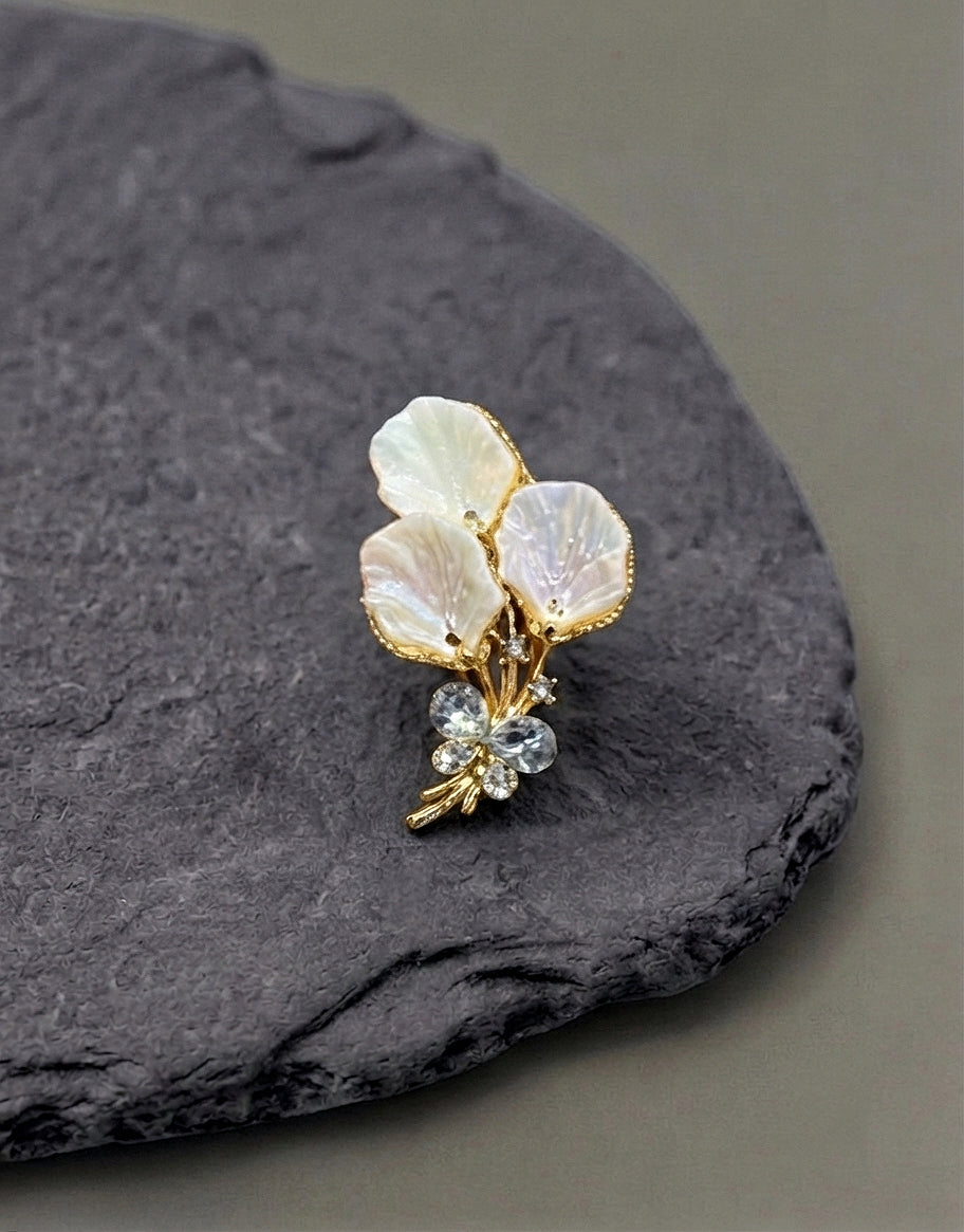 Brooch