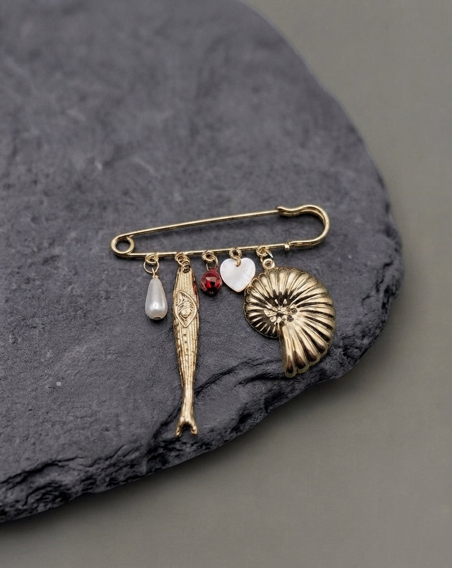 Brooch