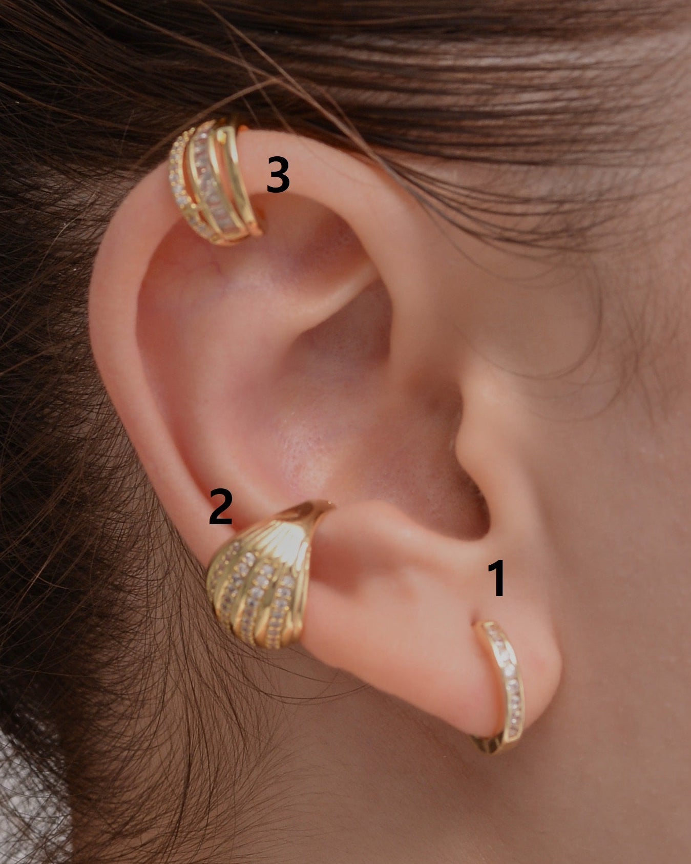 Ear cuff