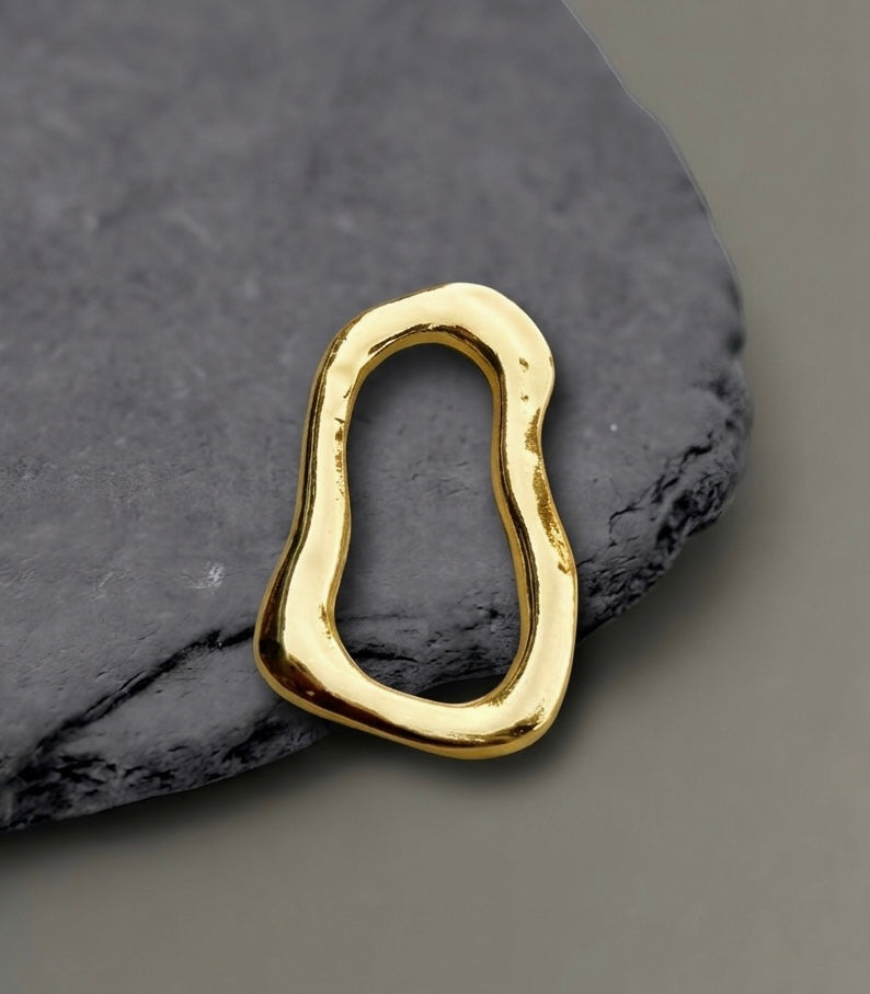 Brooch