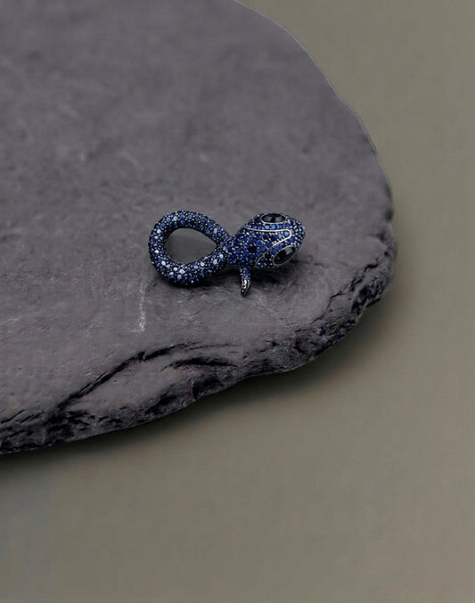Brooch