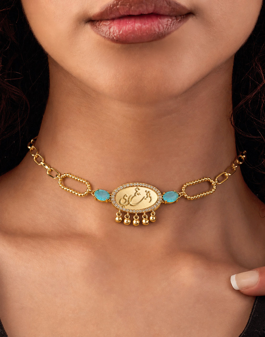 Necklace ( إنت عمري )