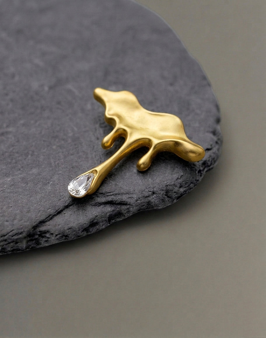 Brooch
