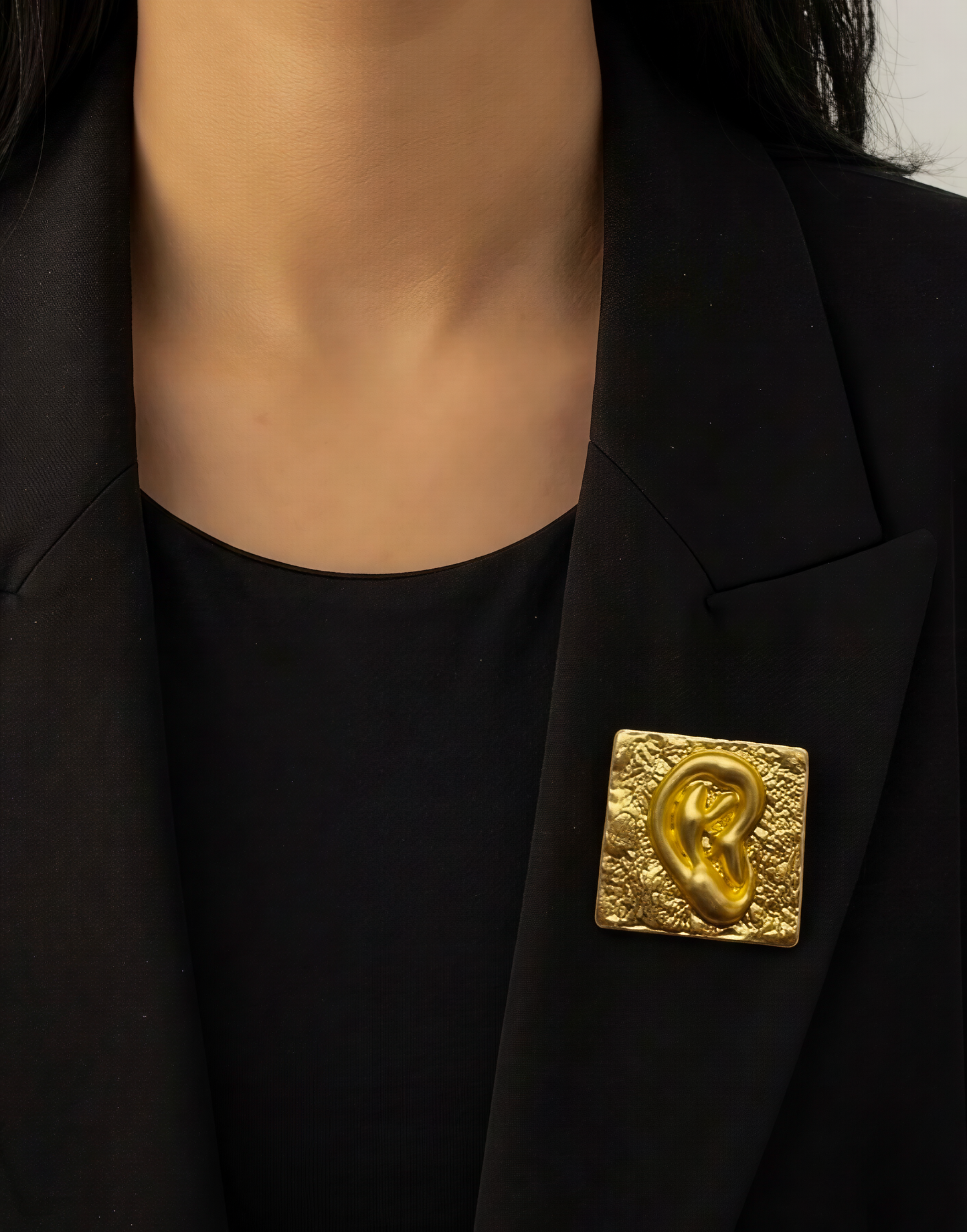 Brooch