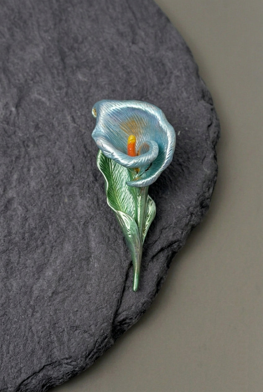 Brooch