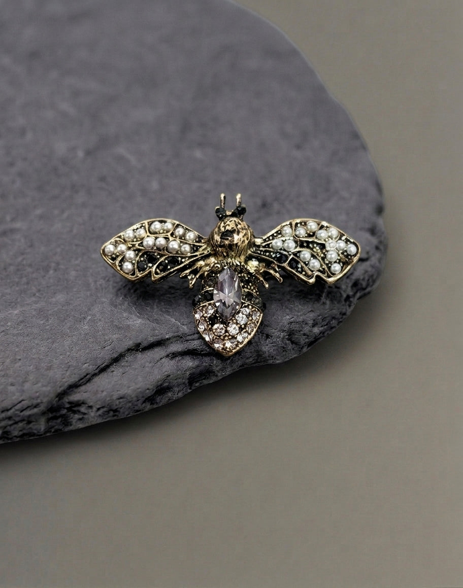 Brooch