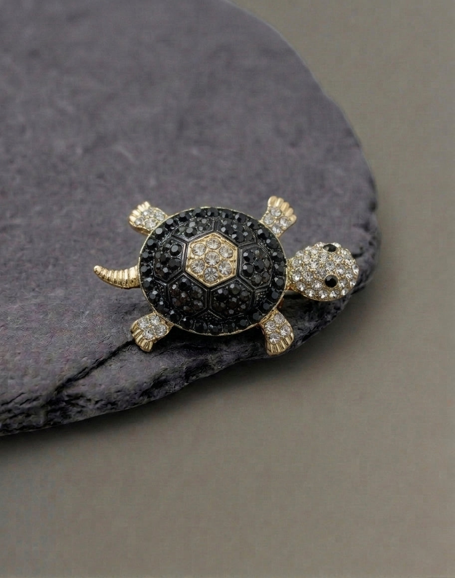 Brooch