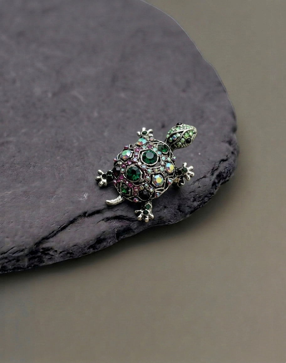Brooch