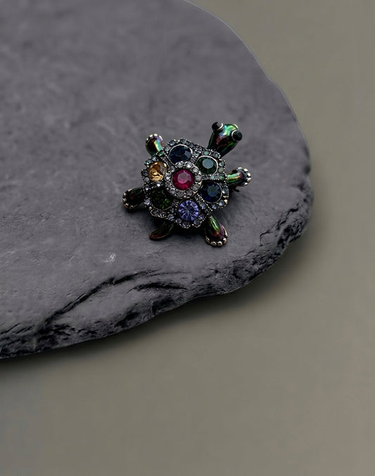 Brooch