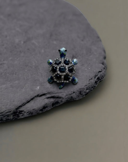 Brooch
