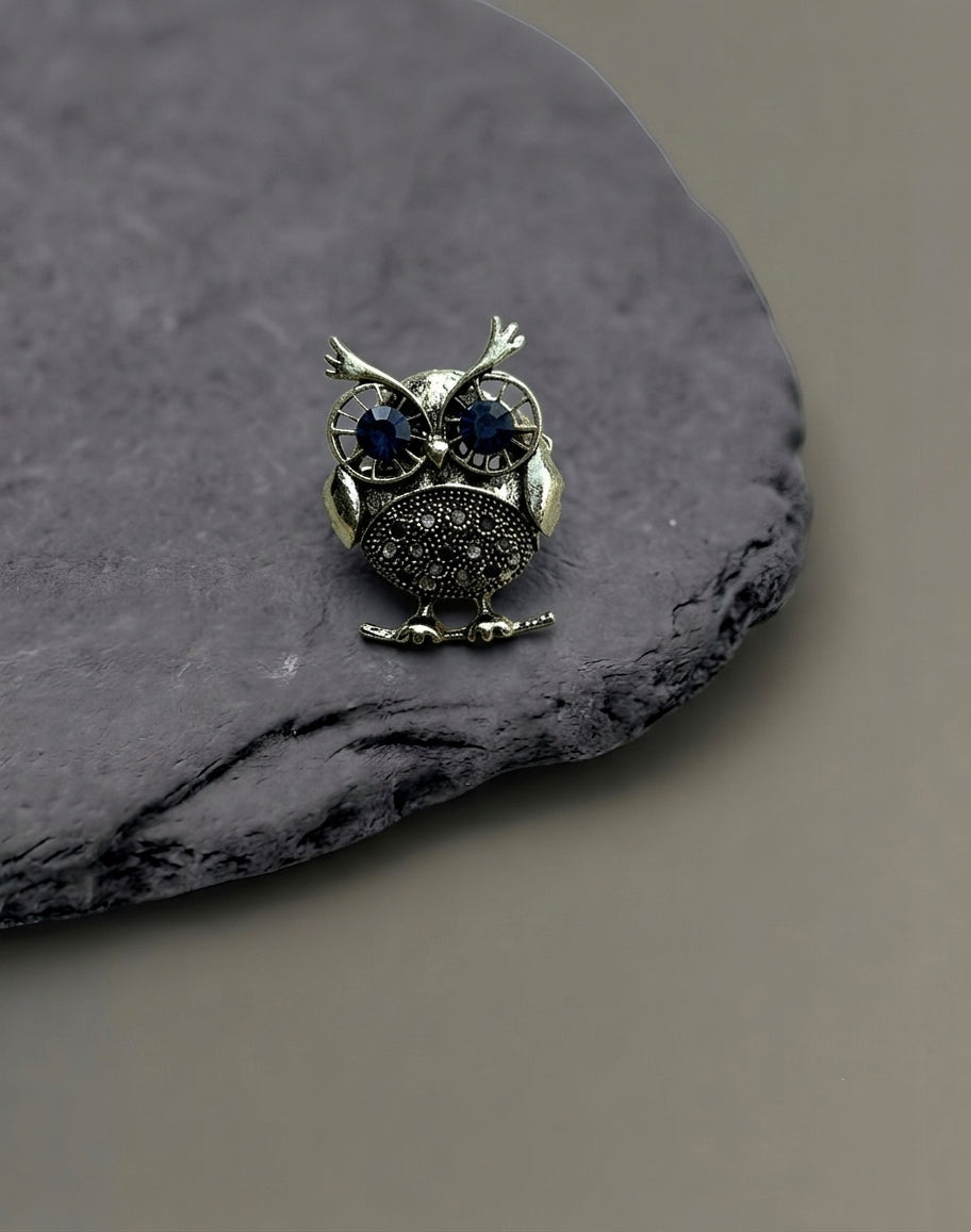 Brooch