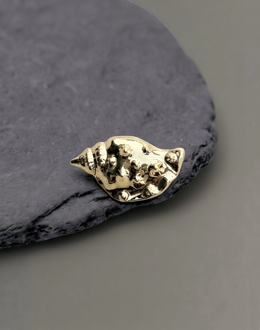 Brooch