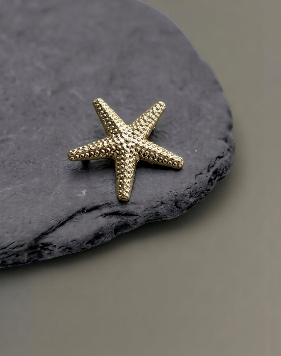 Brooch