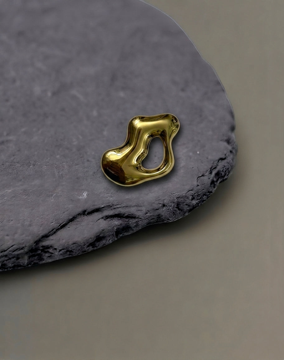 Brooch