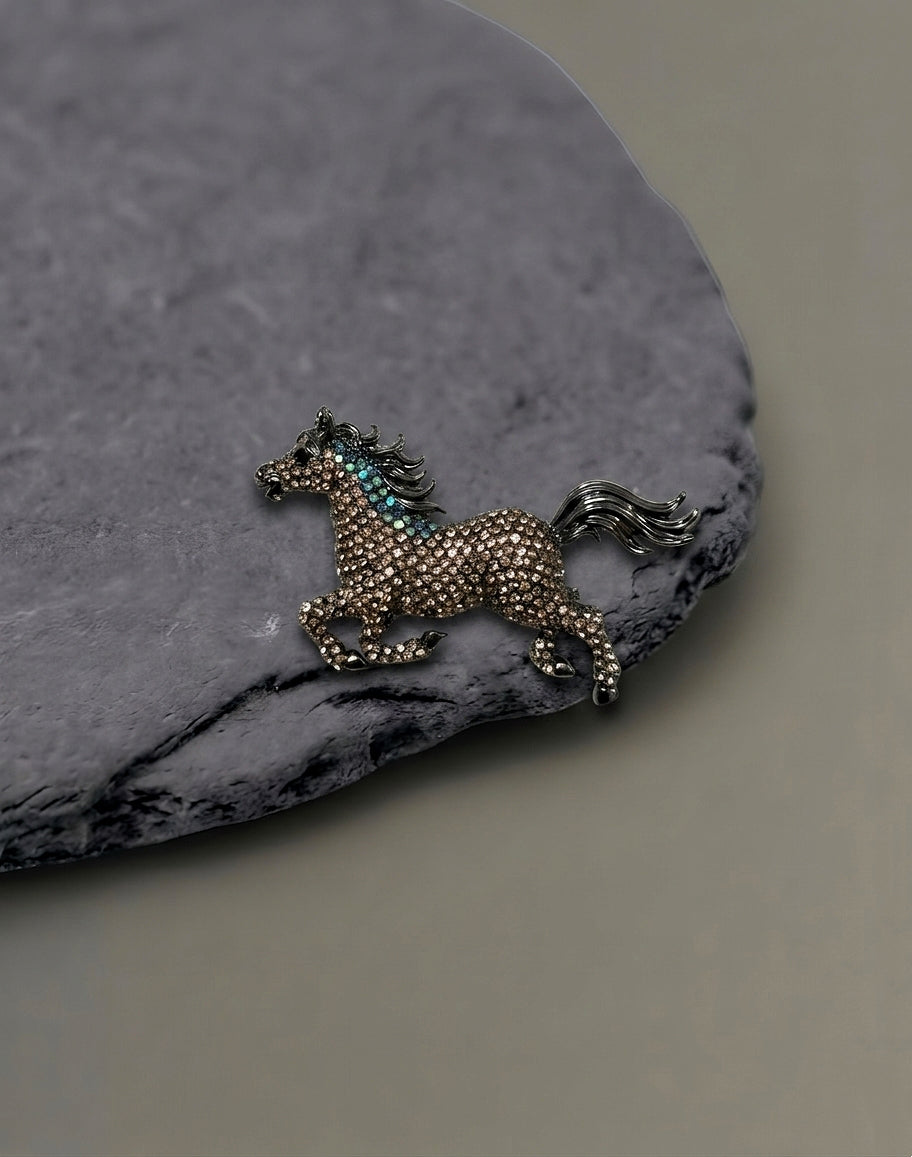 Brooch