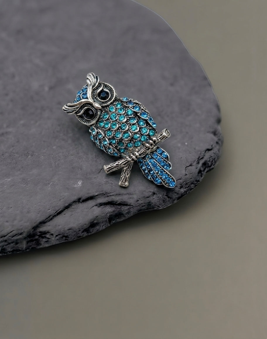 Brooch