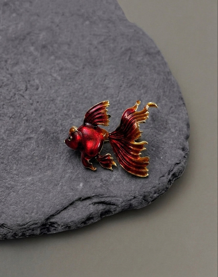 Brooch