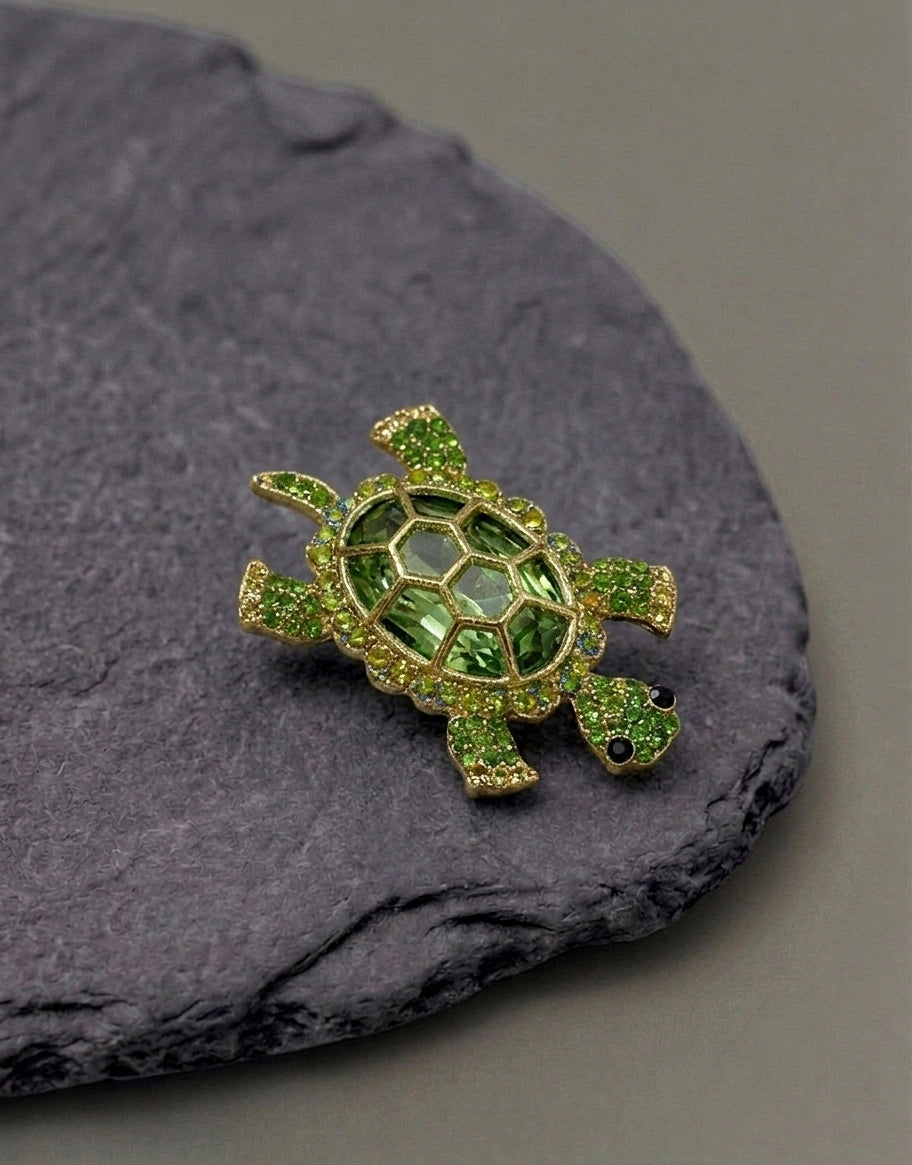 Brooch