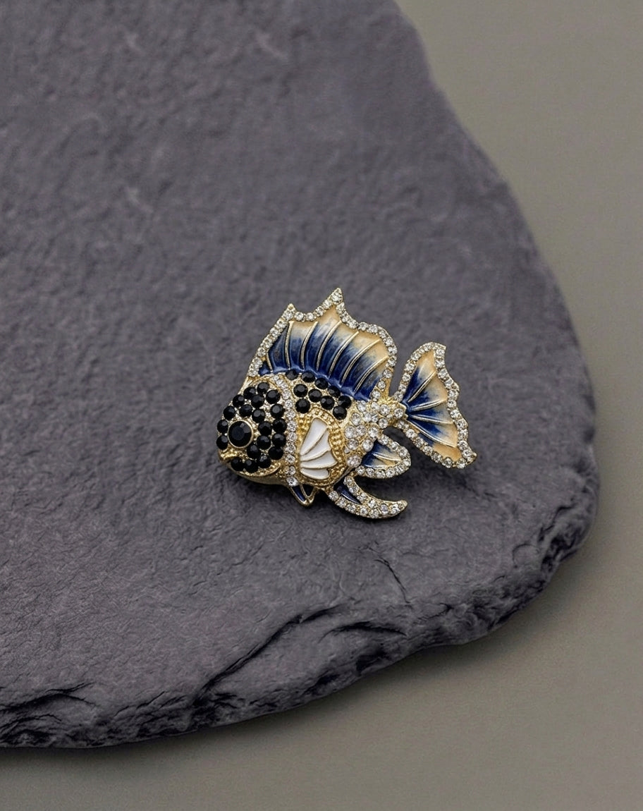 Brooch