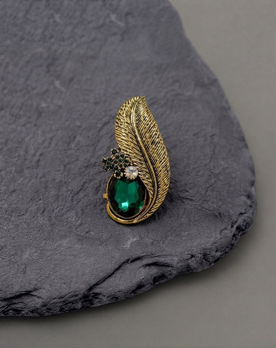 Brooch