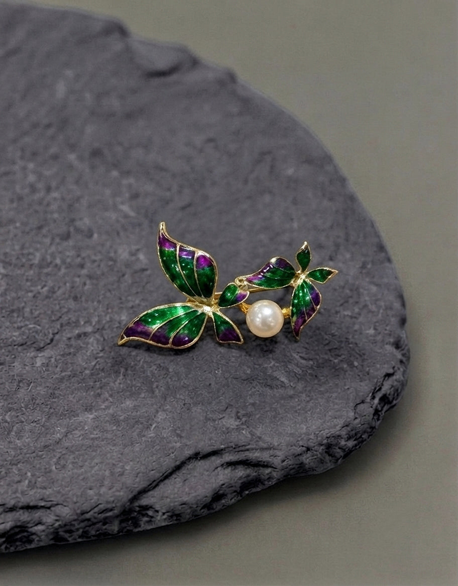 Brooch