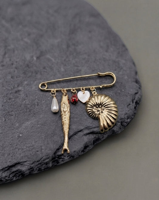 Brooch