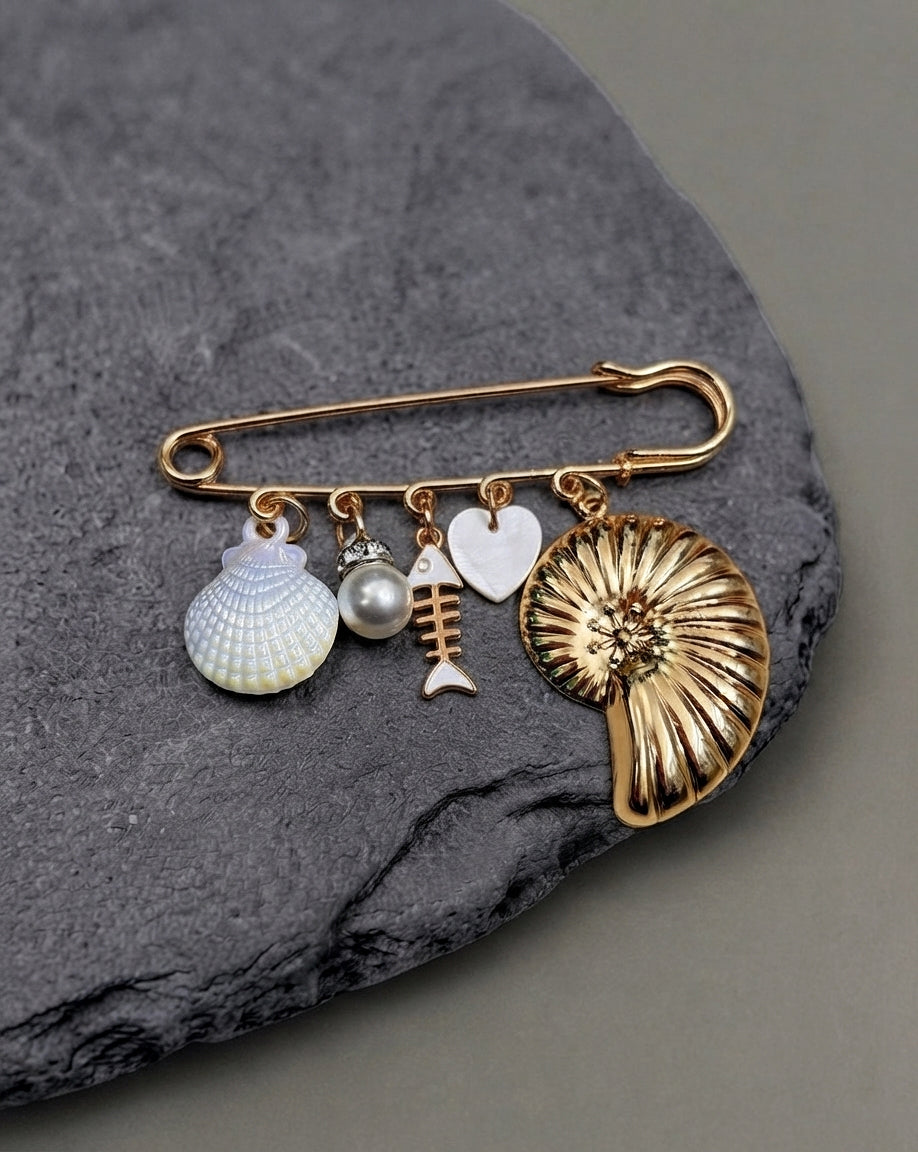 Brooch