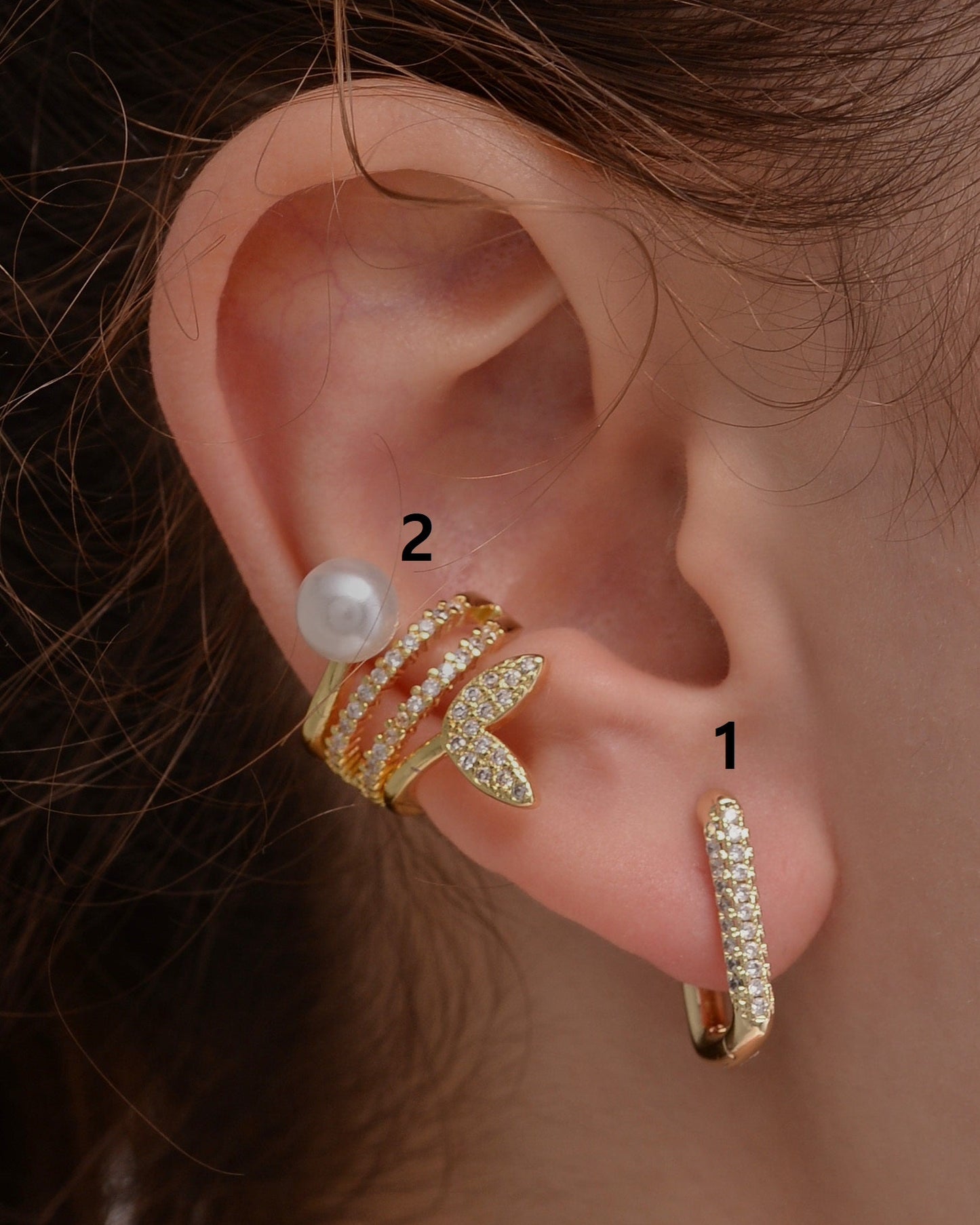 Ear cuff
