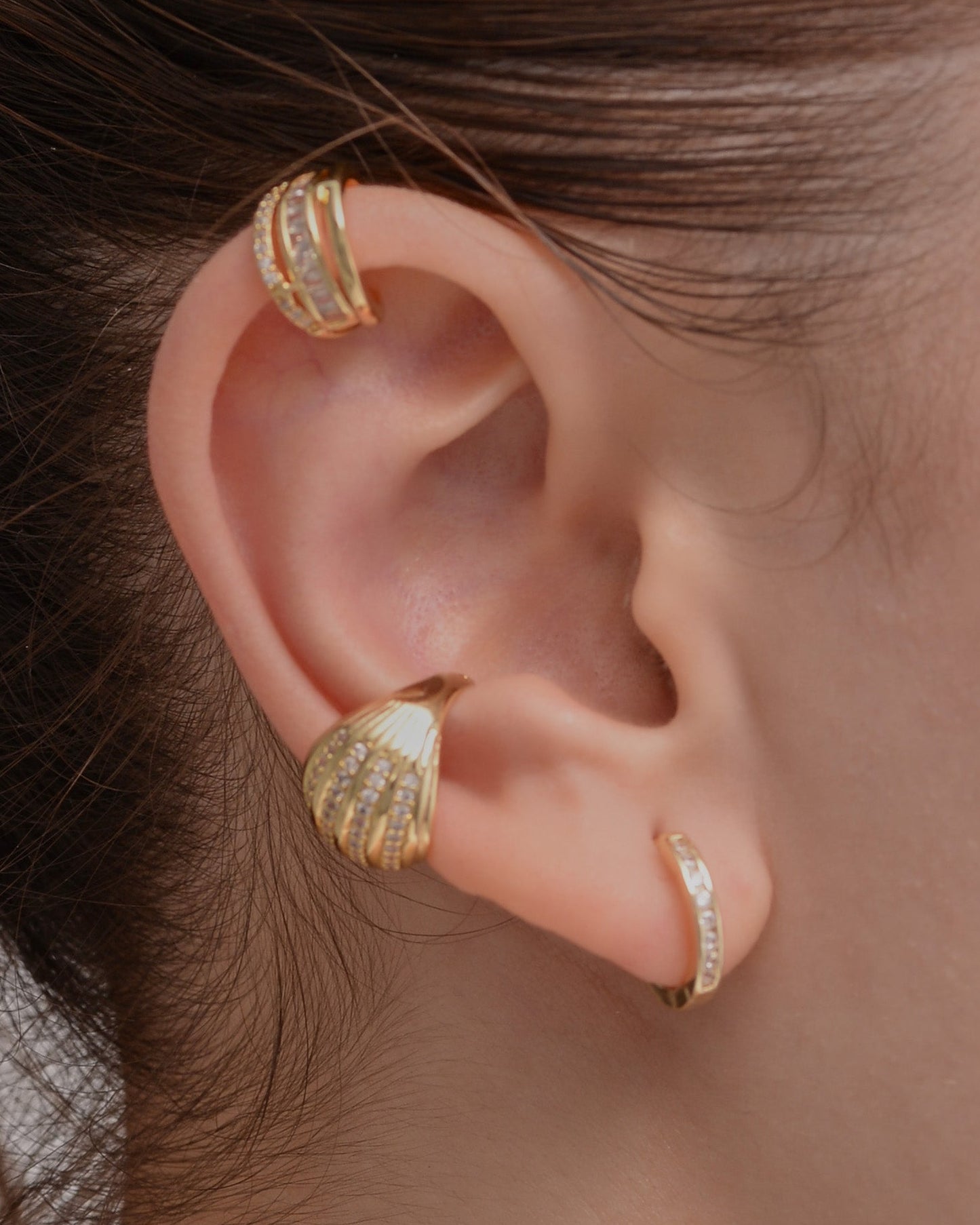 Ear cuff