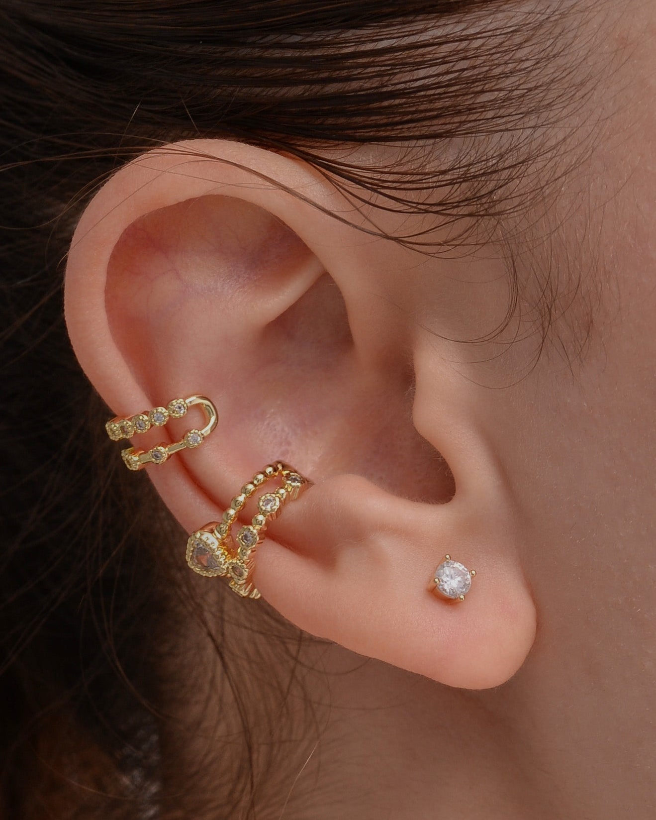 Ear cuff