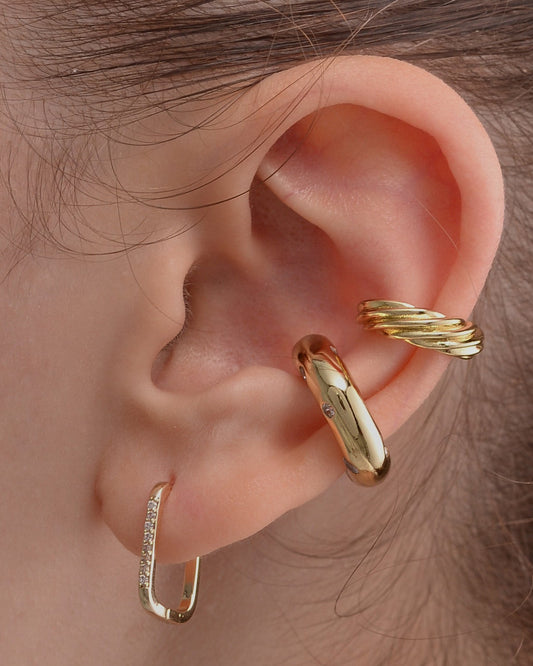 Ear cuff