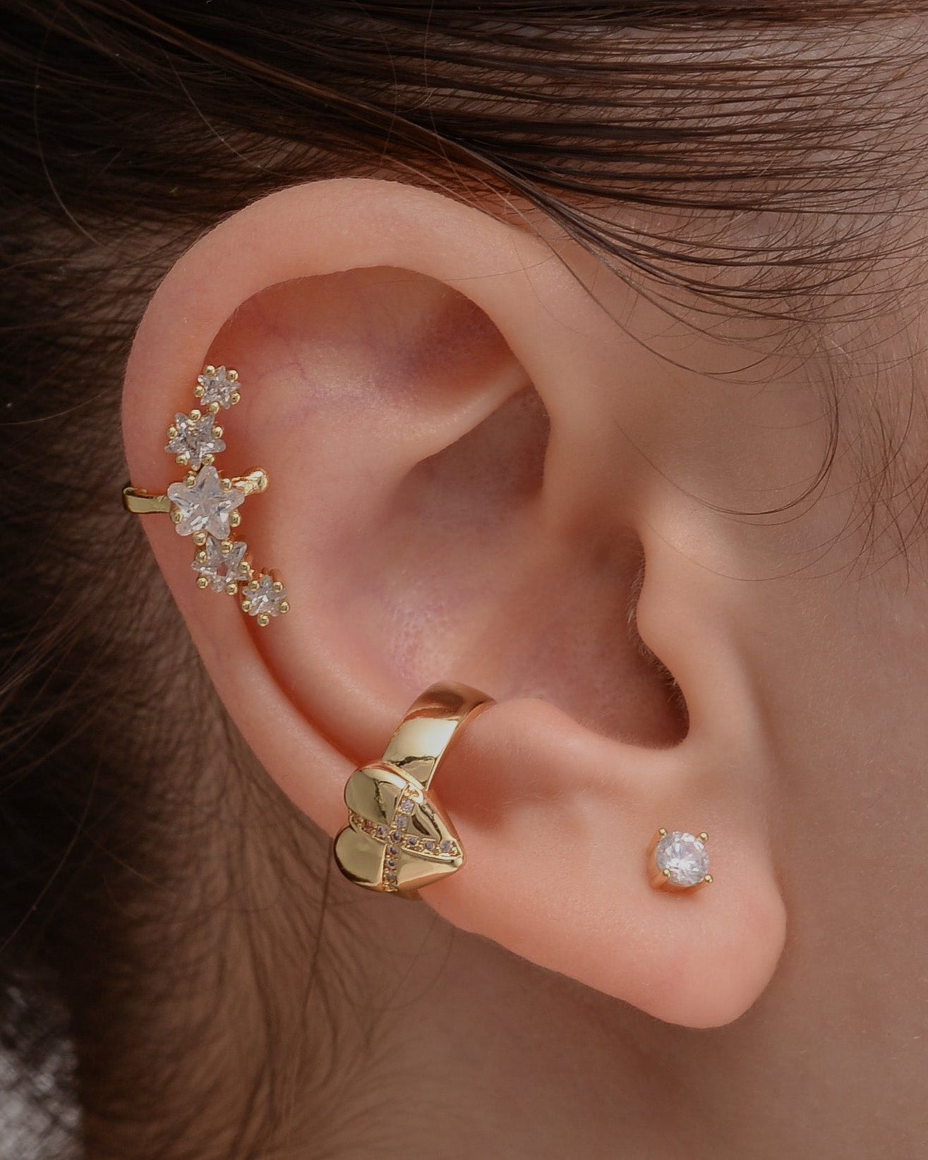Ear cuff