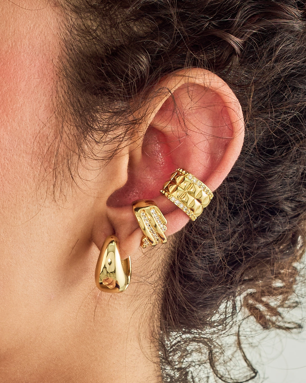Earcuff