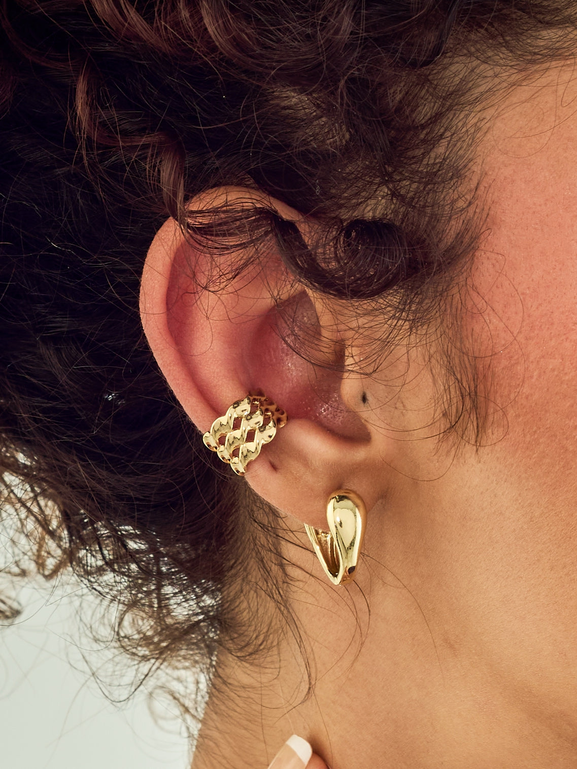 Earcuff